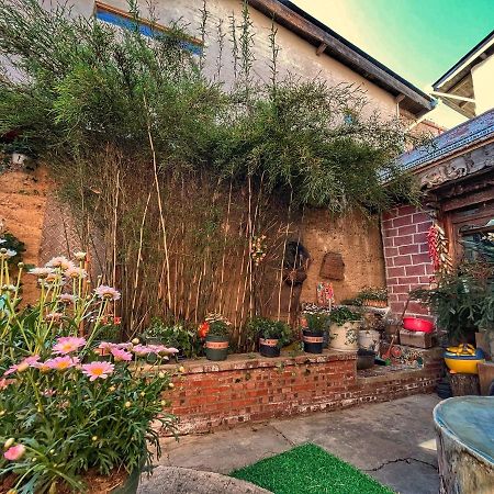 Tavern Hostel仁和客栈 Shangri-La Eksteriør bilde