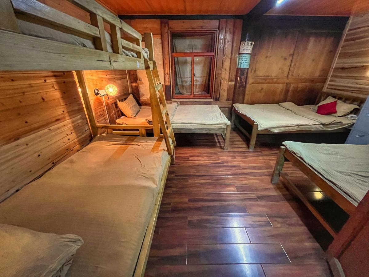 Tavern Hostel仁和客栈 Shangri-La Eksteriør bilde