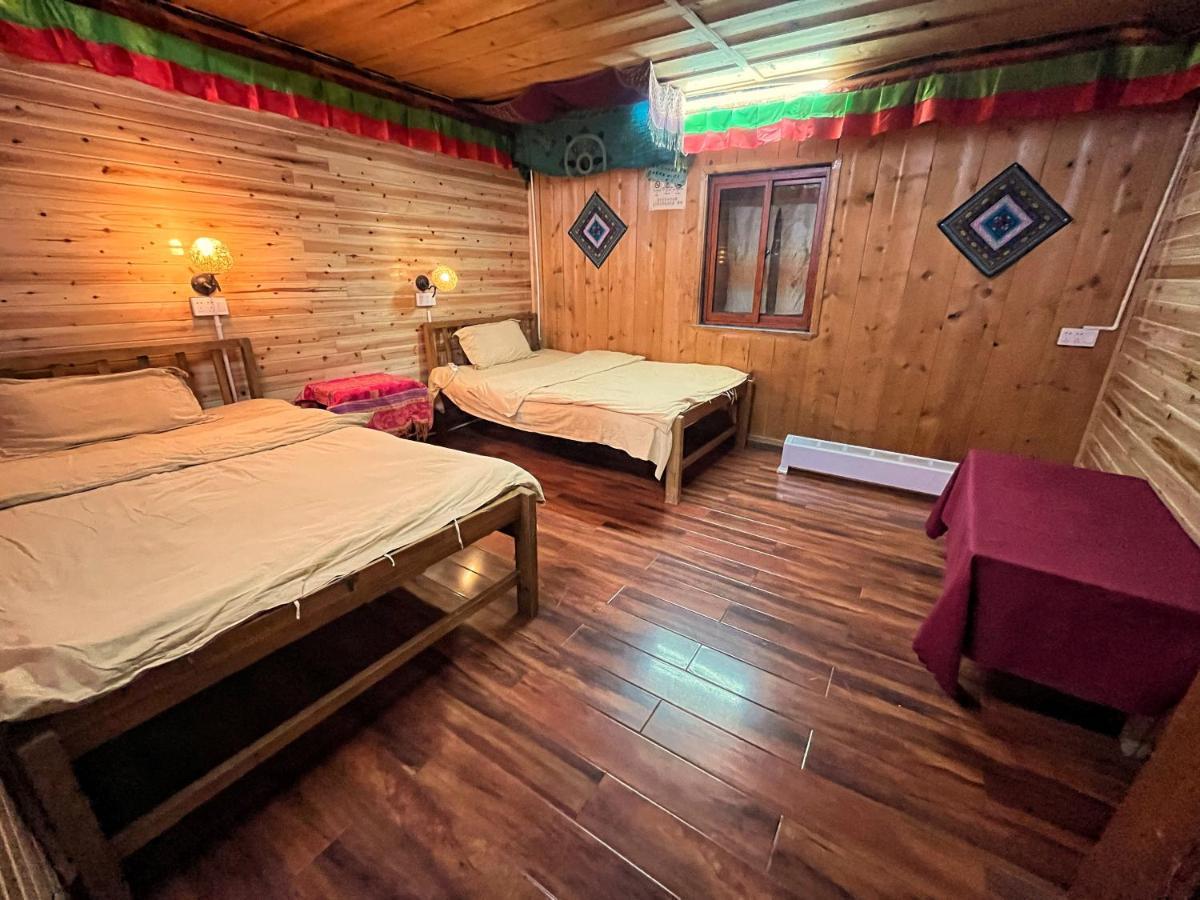 Tavern Hostel仁和客栈 Shangri-La Eksteriør bilde